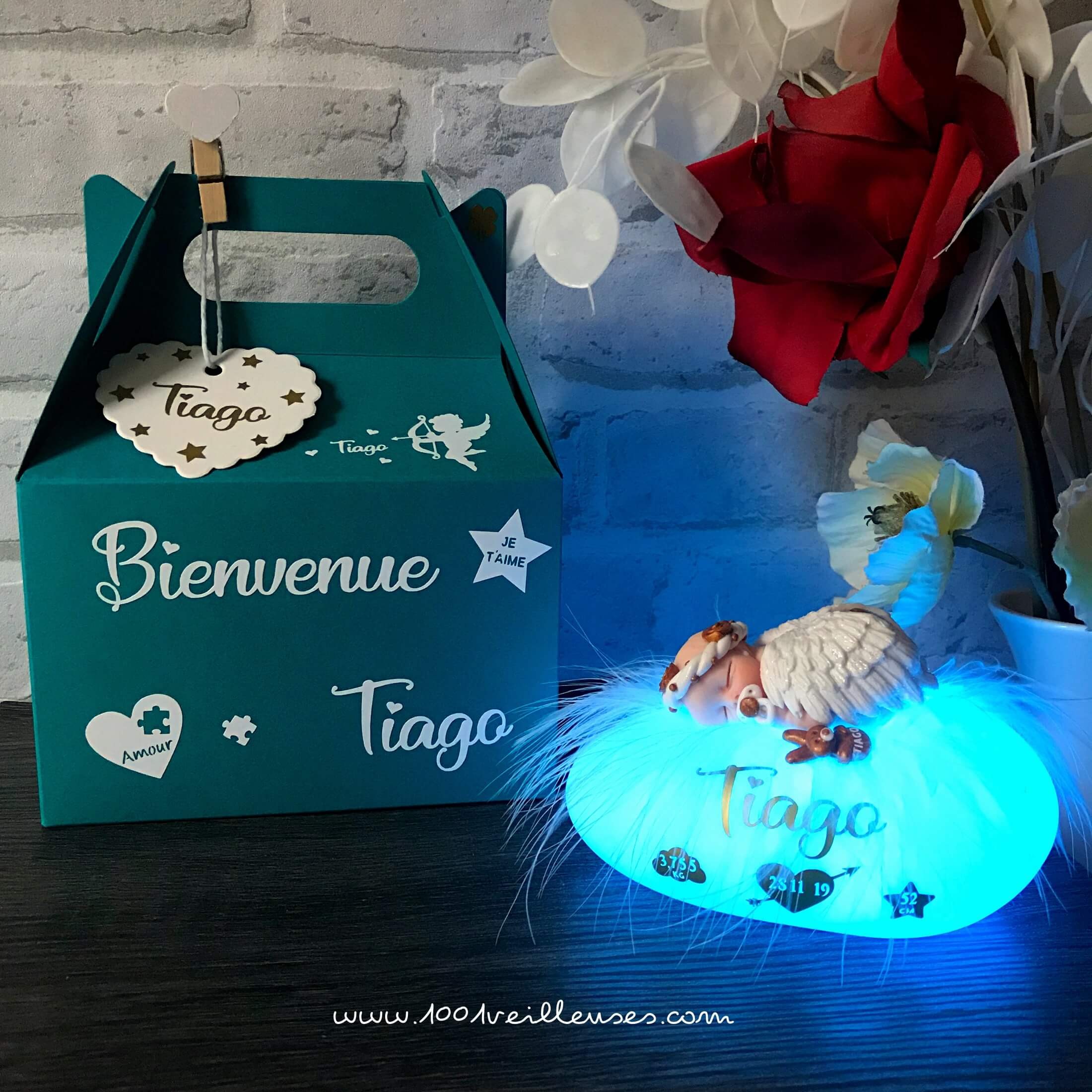 Veilleuse personnalisée bebe ange avec boite cadeau