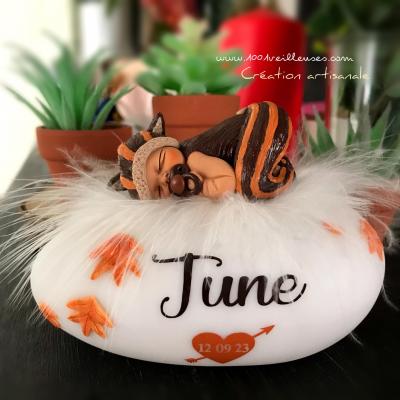 Baby shower gift - personalized night light for children - squirrel lamp