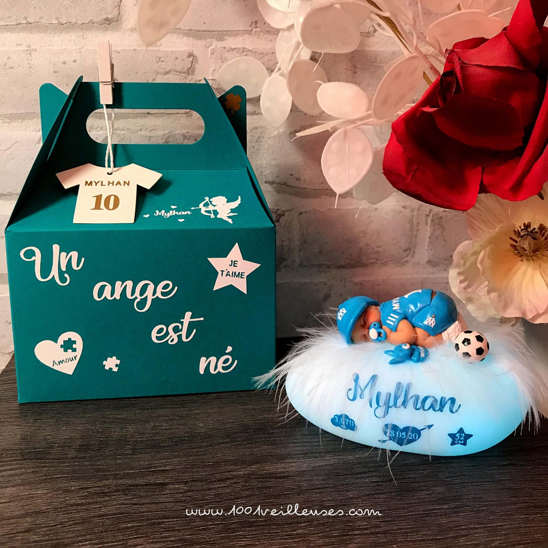 Veilleuse personnalisée - bébé om avec sa boite cadeau