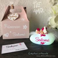 Linterna nocturna personalizada para bebé niña, ideal para regalo de nacimiento - caja de regalo