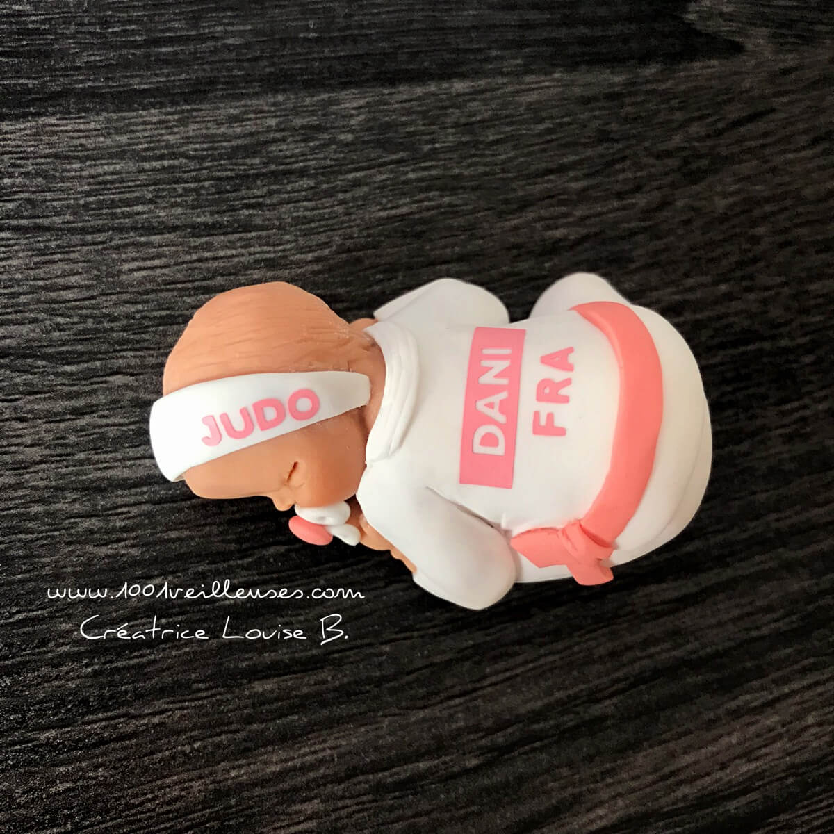 Cadeau de naissance veilleuse bebe judokate