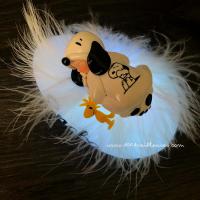 Personalized baby gift - children's night light with Peanuts Snoopy theme