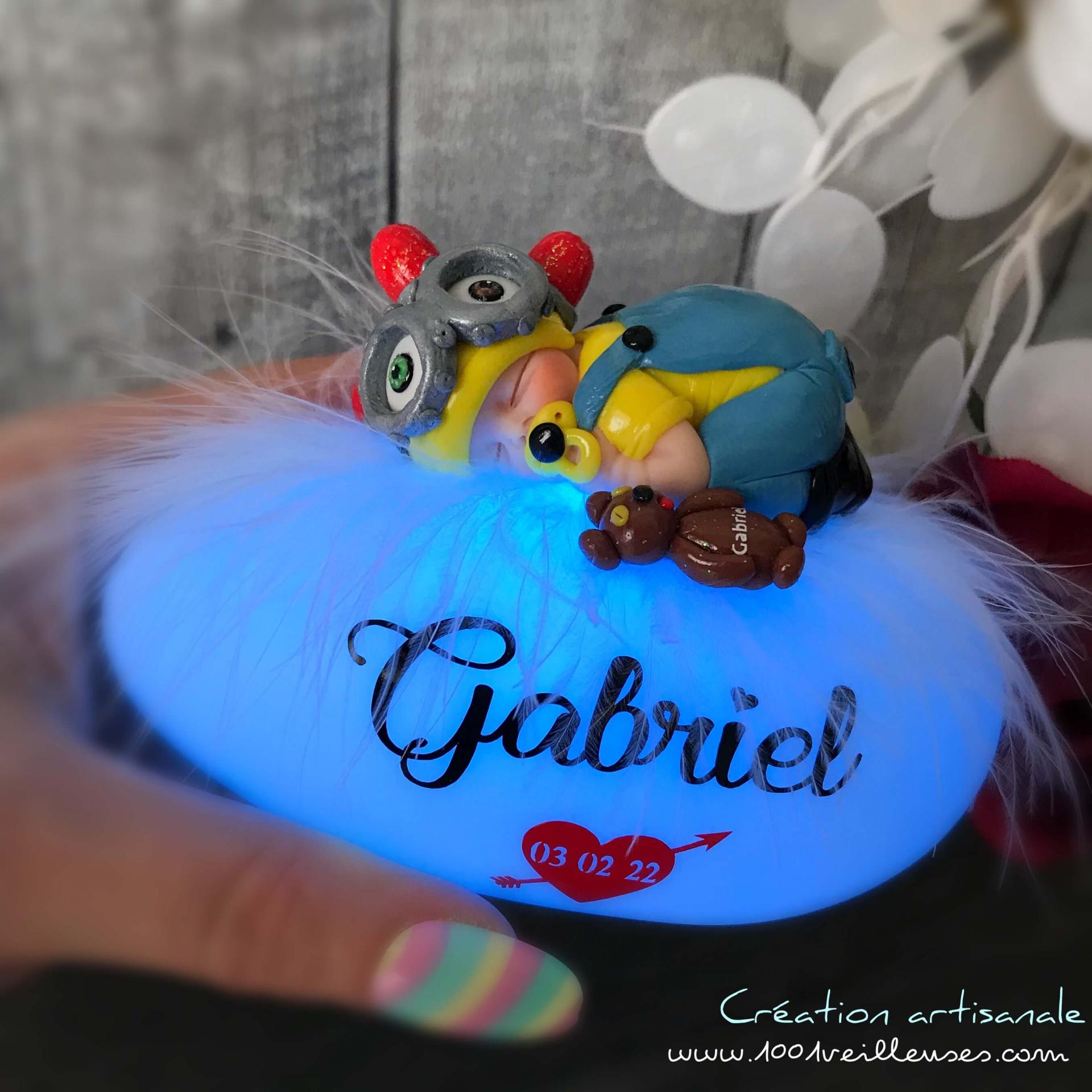 Customizable baby boy nightlight for an original and useful newborn gift with a name, complimentary gift box, handmade creation
