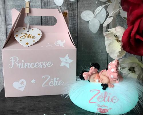 Veilleuse bébé fille un cadeau de naissance personnalisé, thème minnie