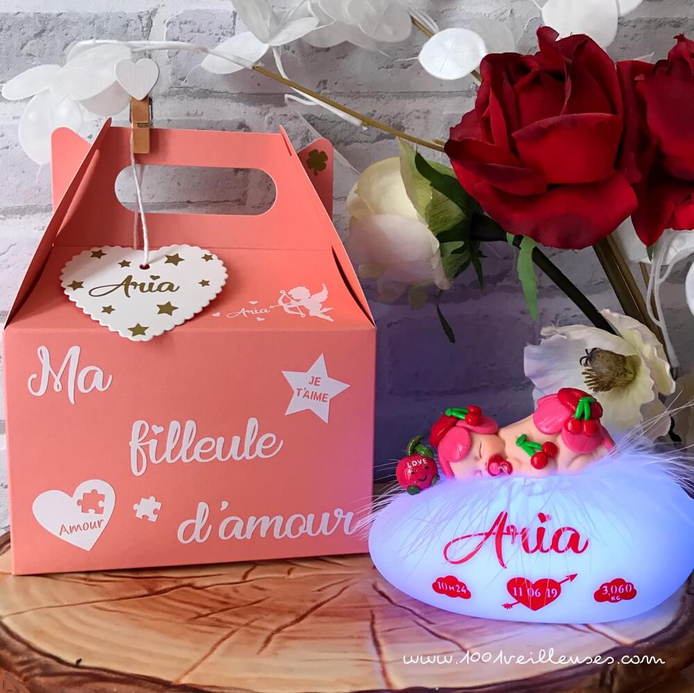 Veilleuse bebe personnalisable cerise