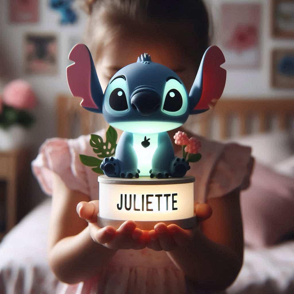 Veilleuse personnalisee theme stitch avec le nom de juliette